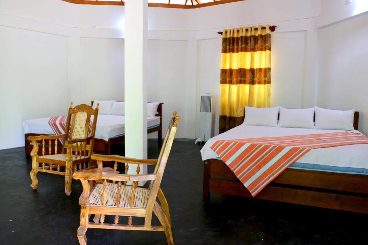 Lavish Eco Jungle Hotell Tissamaharama Exteriör bild